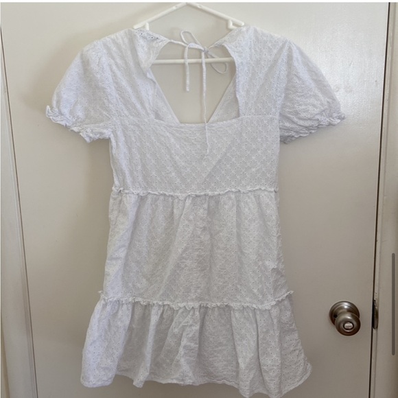 Zara White Eyelet Embroidered Dress Summer Size Large L - Picture 9 of 11